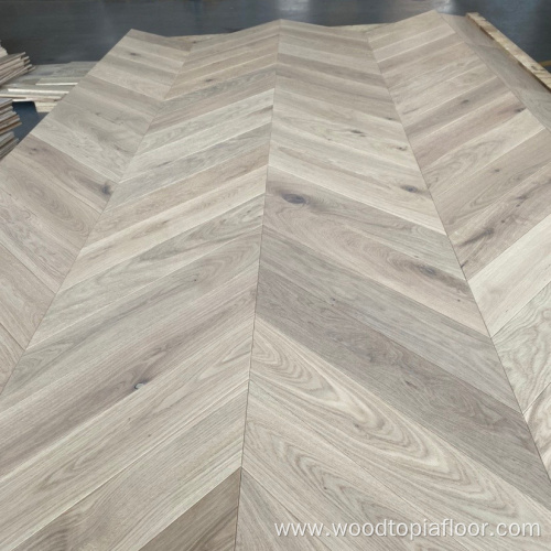 Engineered European White Oak Parquet Chevron Wood Flooring